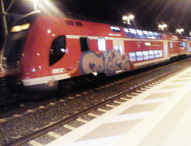 Graffiti Train - Photo by Schandiztat - obc, rb, 68 (2018)