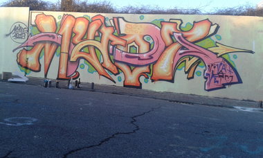 Graffiti Wall - Photo by Schandiztat - yto, y, ythos