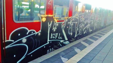 Graffiti Wall - Photo by Schandiztat