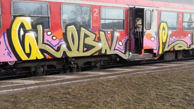 Graffiti Wall - Photo by Schandiztat