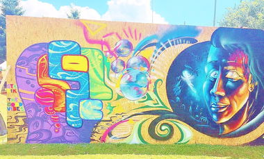 Graffiti Wall - Photo by Schandiztat