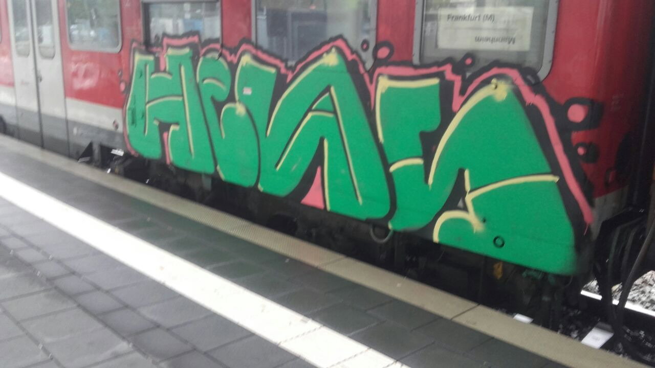 Graffiti Wall - Photo by Schandiztat