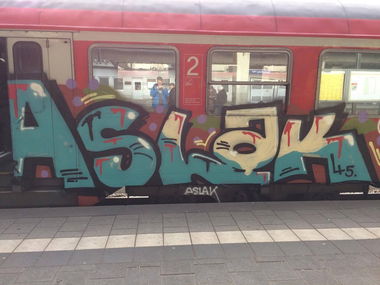 Graffiti Wall - Photo by Schandiztat