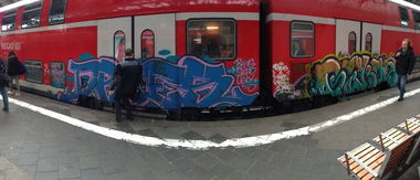 Graffiti Train in Frankfurt - Photo by Schlafmuetze