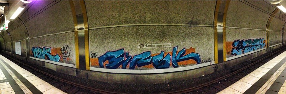 Graffiti Wall - Photo by Schlafmuetze