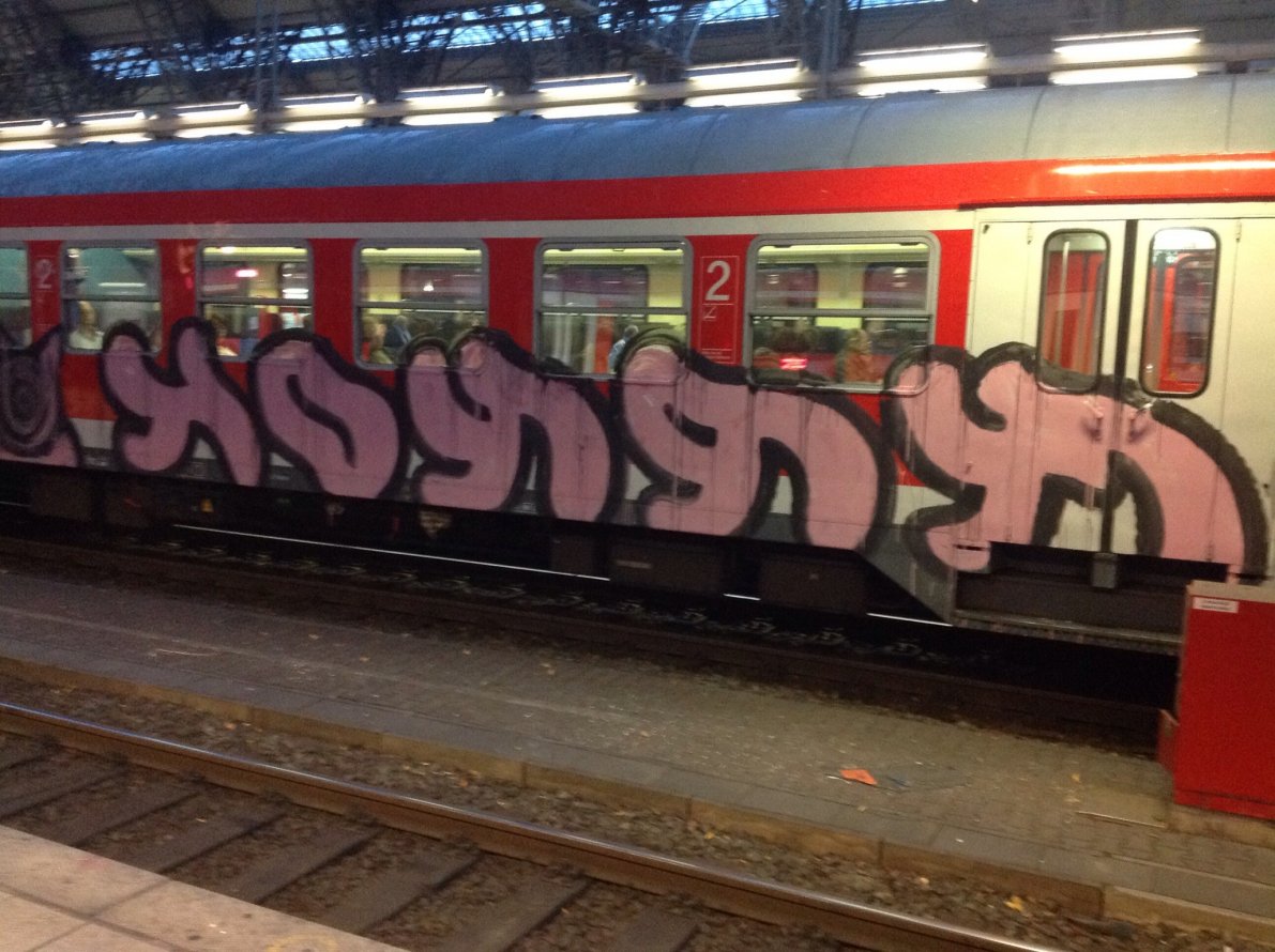 Graffiti Train - Photo by Schlafmuetze