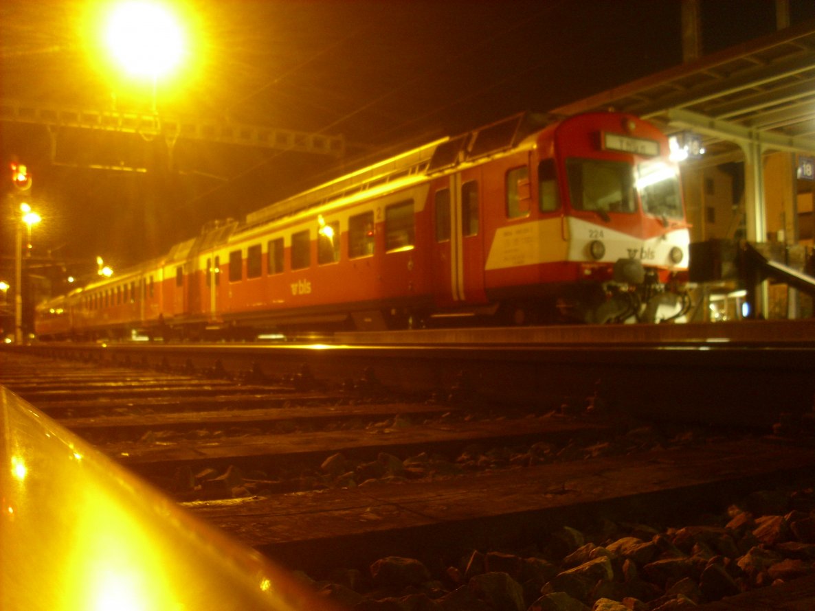 Graffiti Train - Photo by Schmierfink030 - Thun (2013)