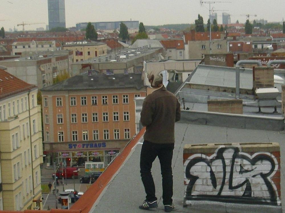 Graffiti Bombing in Berlin - Photo by Schmierfink030 - vlr