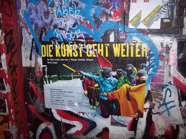 Graffiti Artwork in Berlin - Photo by Schmierfink030 - kuk