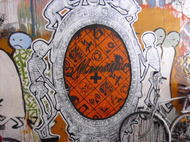 Graffiti Street Art in Berlin - Photo by Schmierfink030 - ...