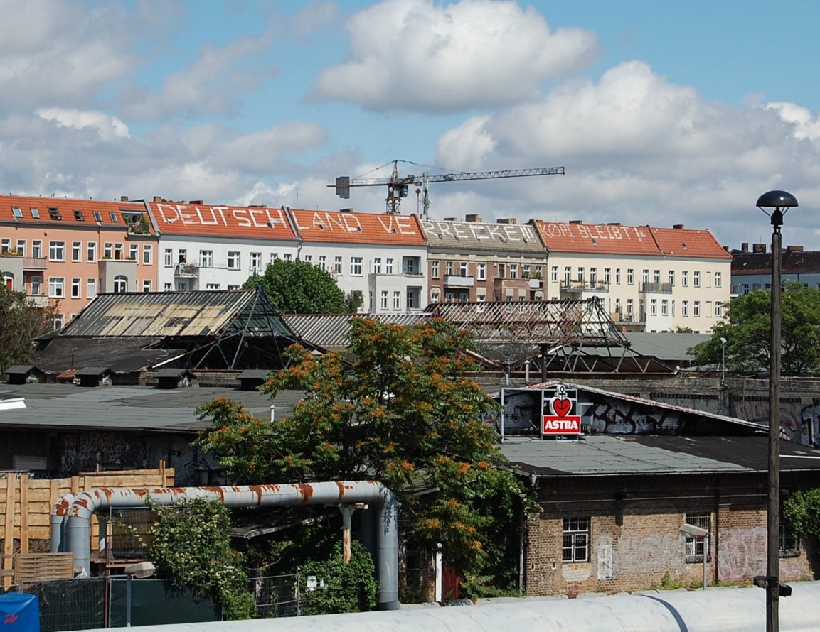Graffiti Bombing in Berlin - Photo by Schmierfink030 - DEUTSCHLAND, VERRECKE