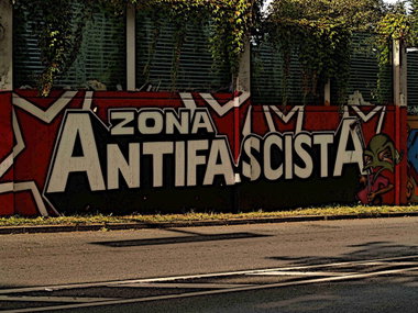 Graffiti Wall - Photo by Schmierfink030 - ZONA, ANTIFASCISTA