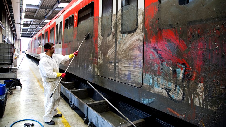 Graffiti Artwork - Photo by Schmierfink030 - buff