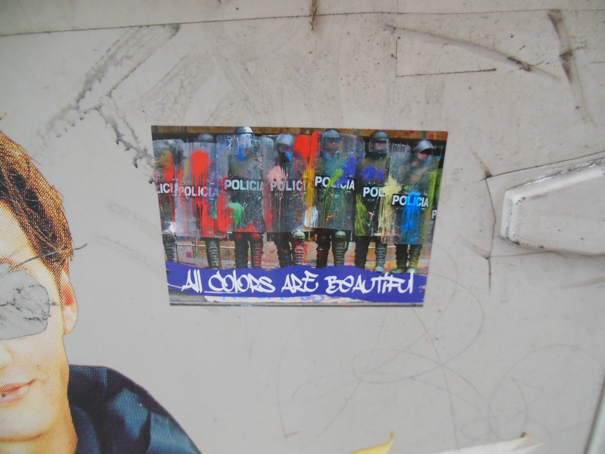 Graffiti Street Art in Berlin - Photo by Schmierfink030 - All, Colors, Are