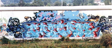 Graffiti Wall in Berlin - Photo by Schmierfink030 - Cascaos (1987)