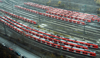 Graffiti Train in München - Photo by Schmierfink030 - yard