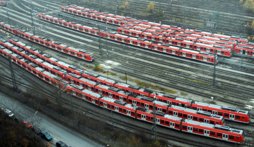 Graffiti Train in München - Photo by Schmierfink030 - yard