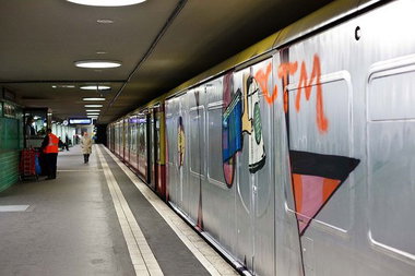 Graffiti Train in Berlin - Photo by Schmierfink030 - ctm