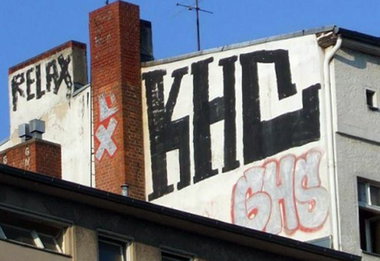 Graffiti Bombing in Berlin - Photo by Schmierfink030 - KHC, .GHS