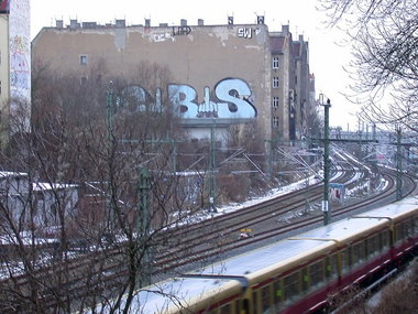 Graffiti Wall in Berlin - Photo by Schmierfink030 - cbs