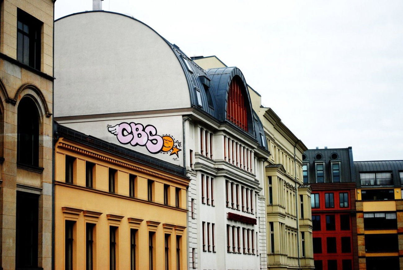 Graffiti Bombing in Berlin - Photo by Schmierfink030 - cbs