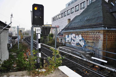 Graffiti Bombing in Berlin - Photo by Schmierfink030 - hsk