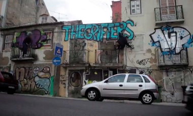 Graffiti Bombing - Photo by Schmierfink030 - THE, GRIFTERS, 1UP