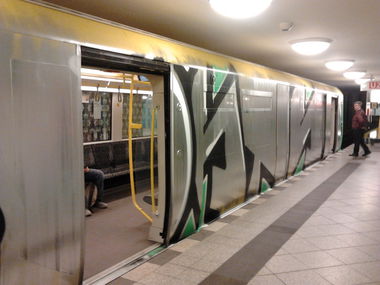 Graffiti Train in Berlin - Photo by Schmierfink030