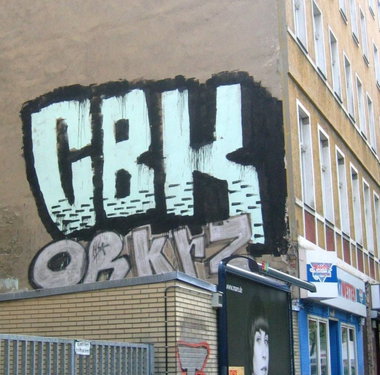Graffiti Bombing in Berlin - Photo by Schmierfink030 - cbk, krz