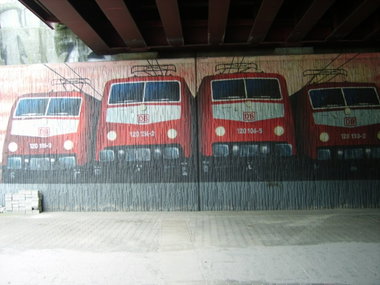 Graffiti Wall - Photo by Schmierfink030 - trains