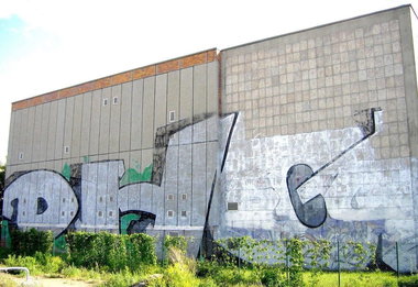 Graffiti Bombing in Berlin - Photo by Schmierfink030 - DHG