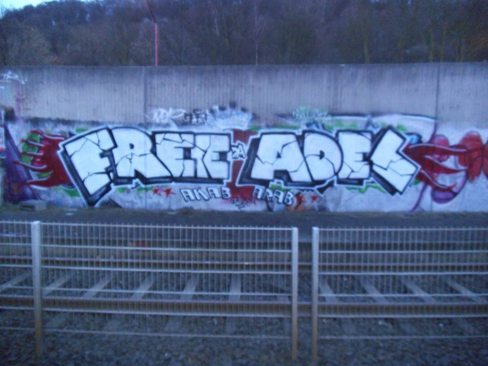Graffiti Wall in Berlin - Photo by Schmierfink030 - free, adel