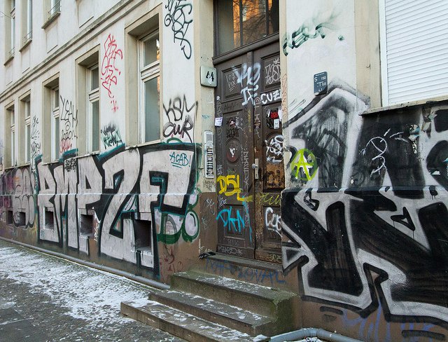 Graffiti Wall in Berlin - Photo by Schmierfink030 - 2f, bmp