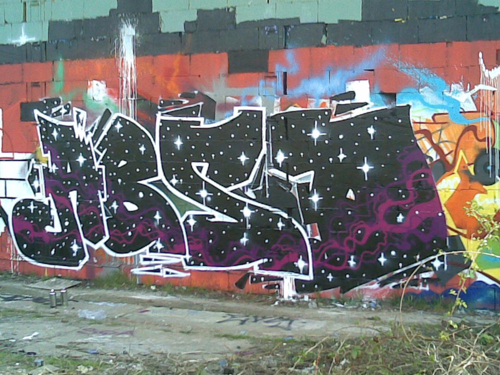 Graffiti Wall in Berlin - Photo by Schmierfink030 - äbsd