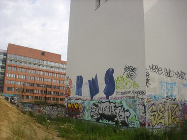 Graffiti Wall in Berlin - Photo by Schmierfink030 - .....