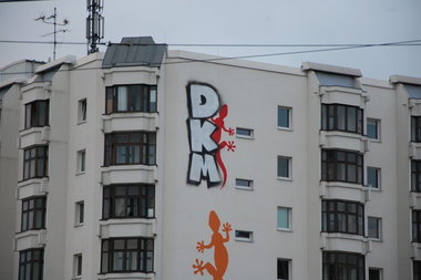 Graffiti Bombing in Berlin - Photo by Schmierfink030 - dkm