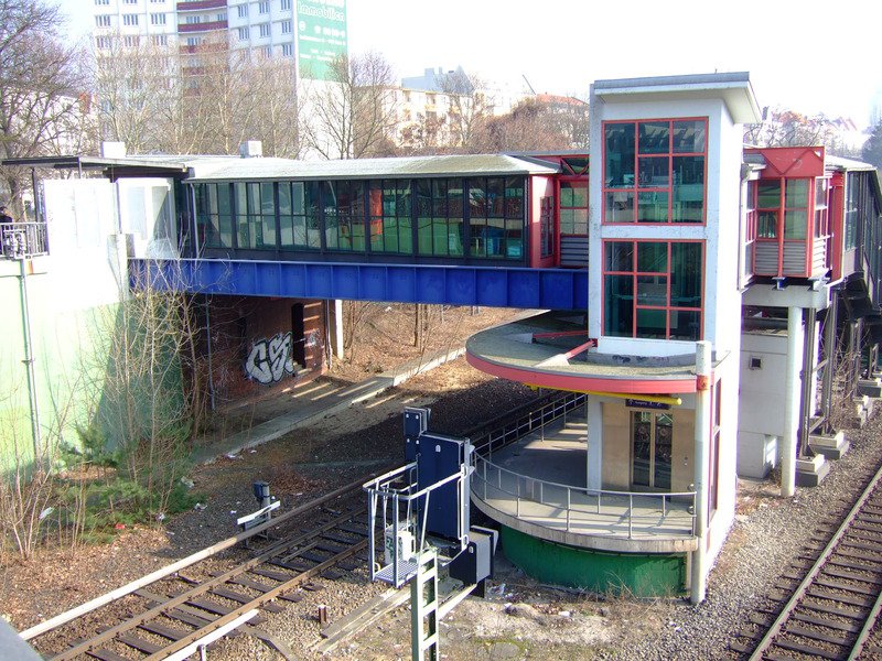 Graffiti Street Art in Berlin - Photo by Schmierfink030 - cs