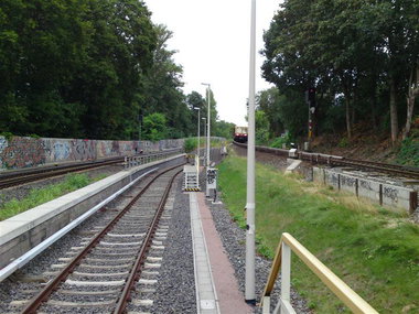 Graffiti Bombing in Berlin - Photo by Schmierfink030 - cbw