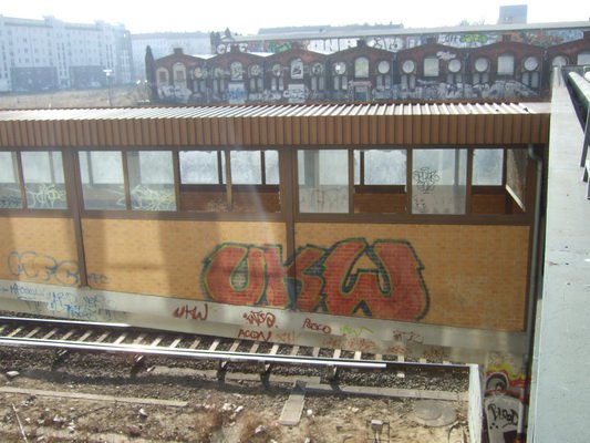 Graffiti Bombing in Berlin - Photo by Schmierfink030 - ukw