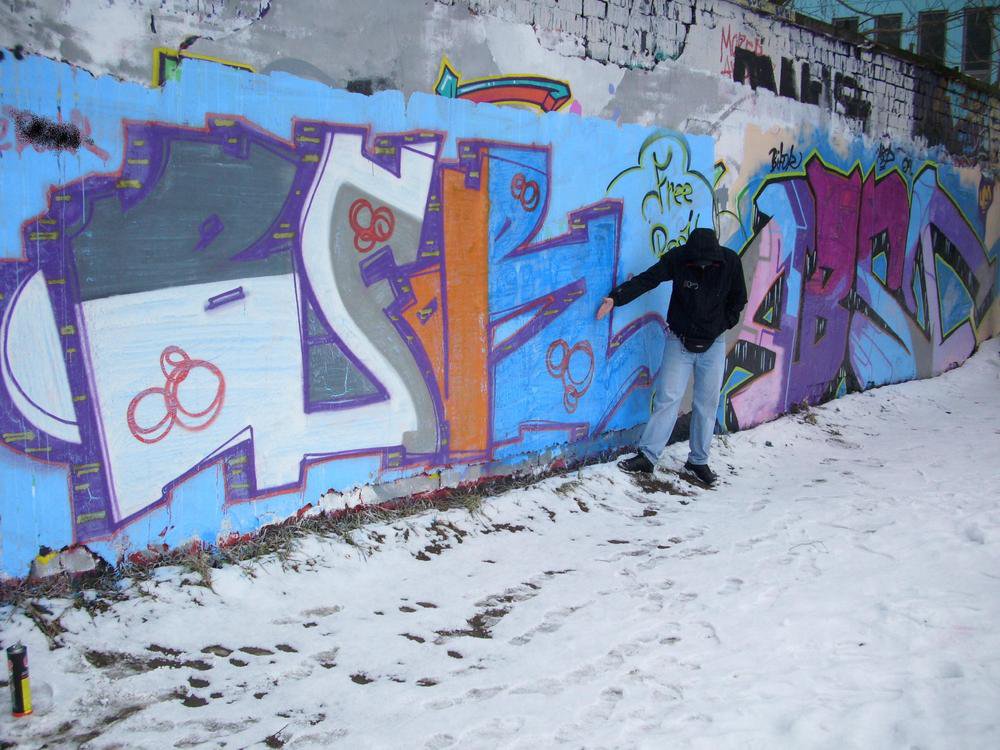Graffiti Wall in Berlin - Photo by Schmierfink030 - bvor, äbst