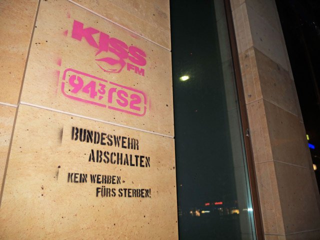 Graffiti Street Art in Berlin - Photo by Schmierfink030 - KEIN, WERBEN, FÜRS