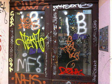 Graffiti Artwork in Berlin - Photo by Schmierfink030 - tägggs