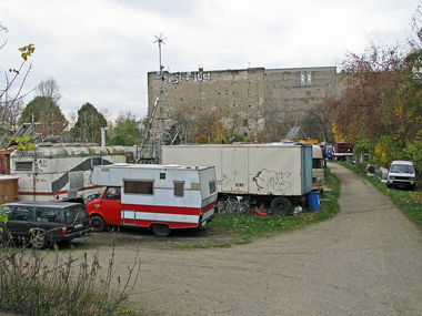 Graffiti Street Art in Berlin - Photo by Schmierfink030 - just