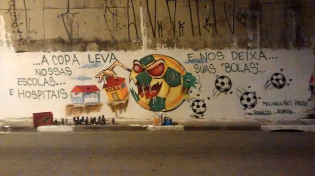 Graffiti Wall - Photo by Schmierfink030 - fuck, fifa
