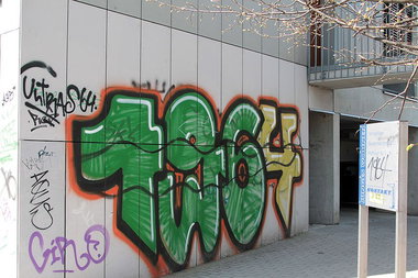 Graffiti Bombing in Leipzig - Photo by Schmierfink030 - 1964