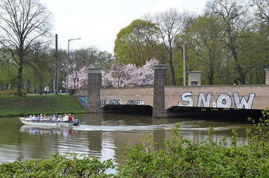 Graffiti Bombing in Leipzig - Photo by Schmierfink030 - snow