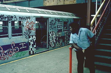 Graffiti Train - Photo by Schmierfink030 - ny