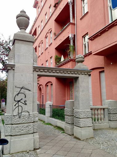 Graffiti Artwork in Berlin - Photo by Schmierfink030 - TCK