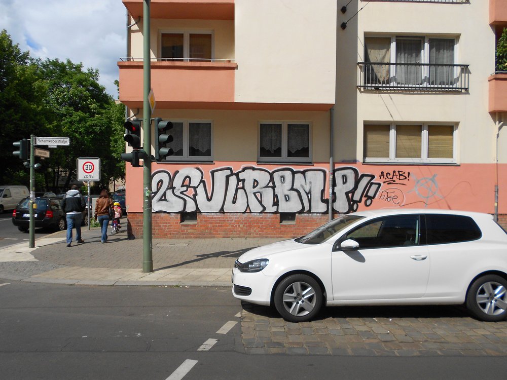 Graffiti Bombing in Berlin - Photo by Schmierfink030 - 2f, vlr, bmp