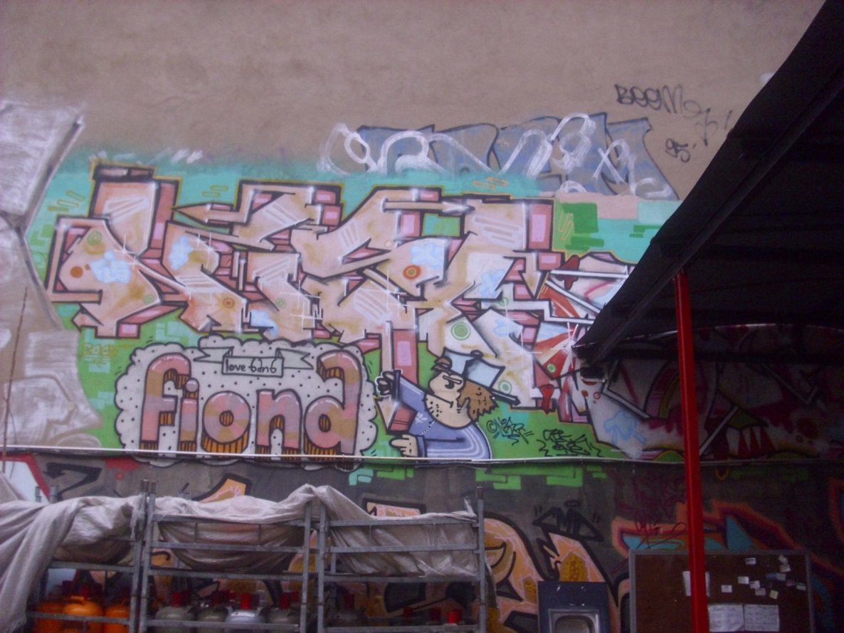 Graffiti Wall in Berlin - Photo by Schmierfink030